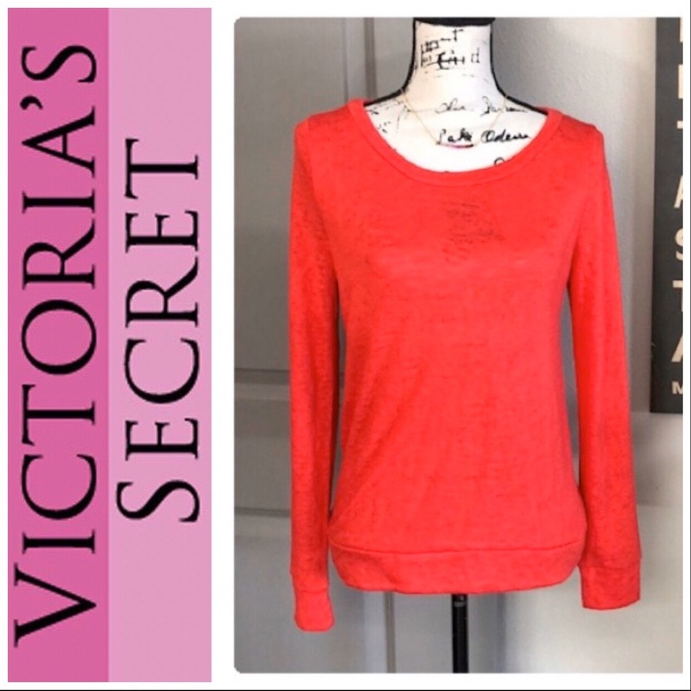 💕VS Coral Long Sleeved Top💕